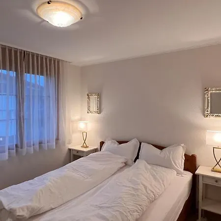Cozy 2-bedroom In A Prime Location *